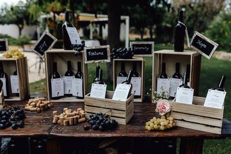 Arredamento matrimonio a tema vino con botti