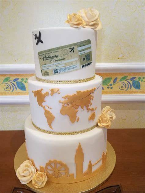 Torta nuziale a tema viaggio