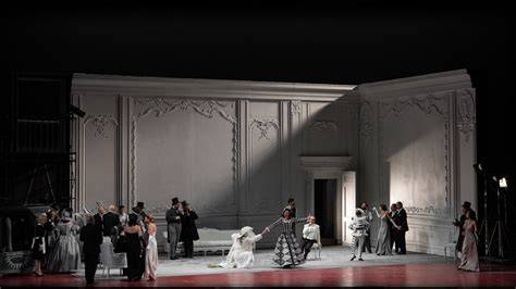 Confronto tra le diverse Manon: Auber, Massenet, Puccini