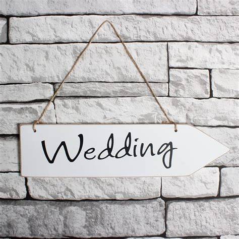 Elegante freccia insegna con scritta Wedding