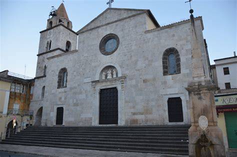 chiesa con musicisti