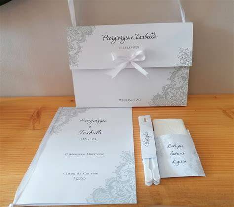 Esempi di grafiche per wedding bag personalizzate