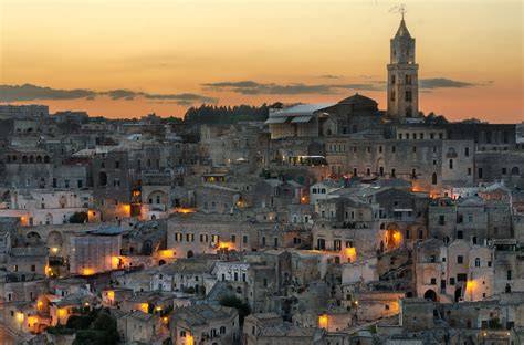 Panorama di Matera al tramonto