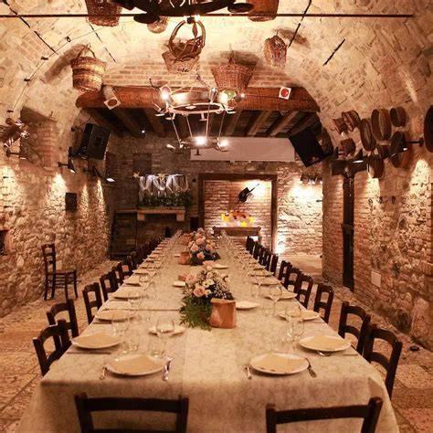Interno del Convento di Lonato con zona buffet