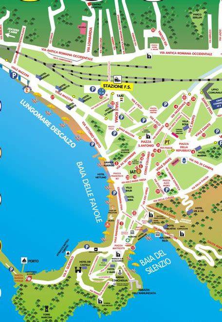 Mappa di Sestri Levante che evidenzia la Baia del Silenzio e la Baia delle Favole.