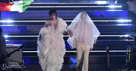 Achille Lauro e Boss Doms sul palco di Sanremo