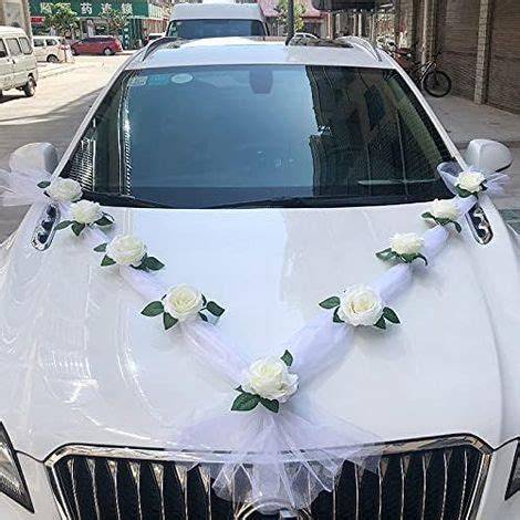 Tulle e fiori auto matrimonio
