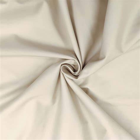 Tessuto in cotone sateen avorio