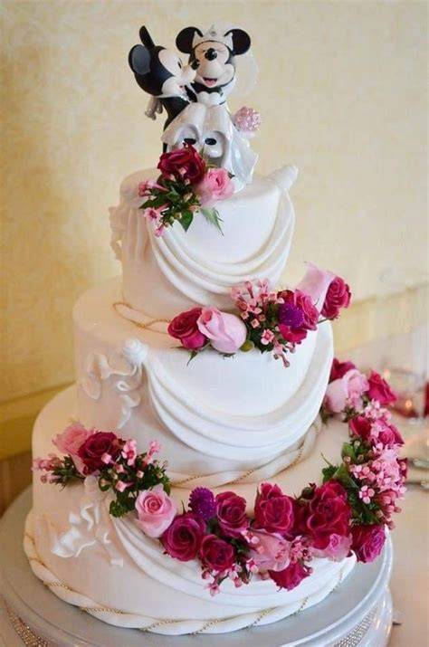 torta nuziale tema Disney