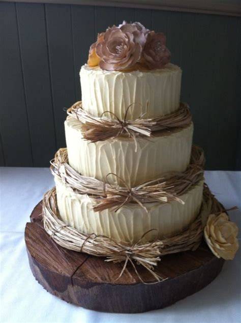 naked cake matrimonio country chic