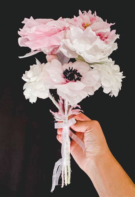 Bouquet di fiori alternativi