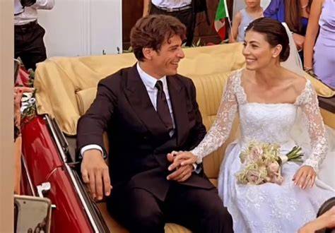 Alessandra Clemente in abito da sposa