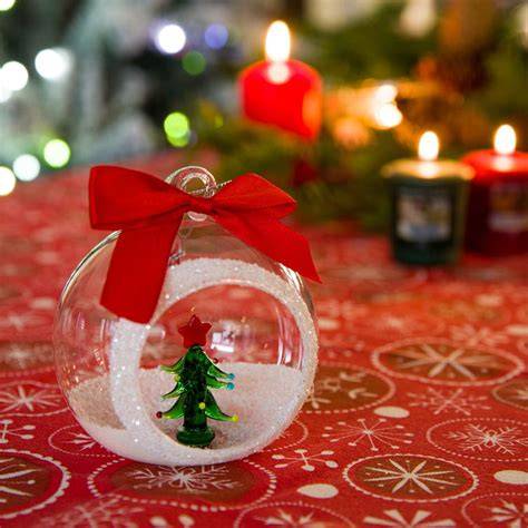 Pallina di Natale come segnaposto
