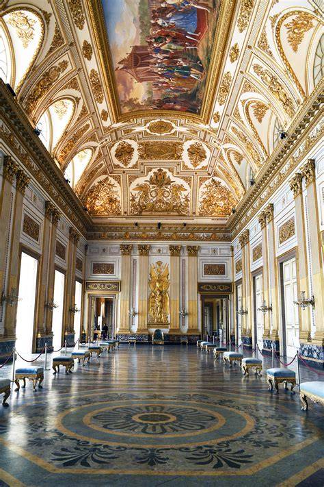Interno della Sala Bernini della Residenza di Ripetta