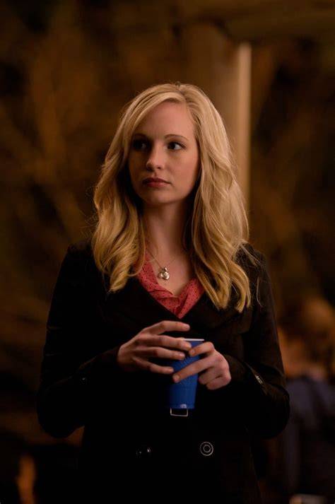 Candice Accola nel ruolo di Caroline Forbes