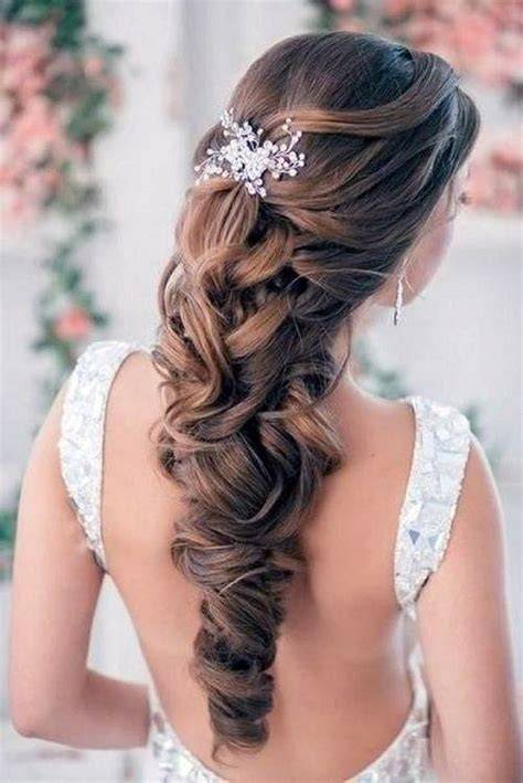 Acconciature da sposa moderne