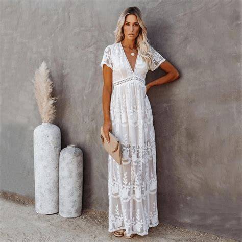 Abito da damigella bianco in pizzo stile bohémien
