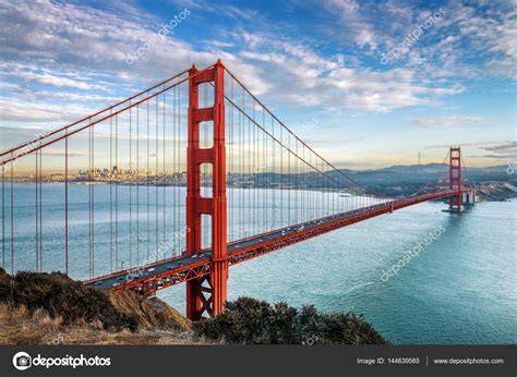 Vista iconica del Golden Gate Bridge di San Francisco