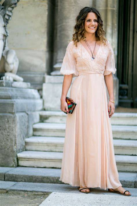 Esempi di outfit da matrimonio per sposa e invitati