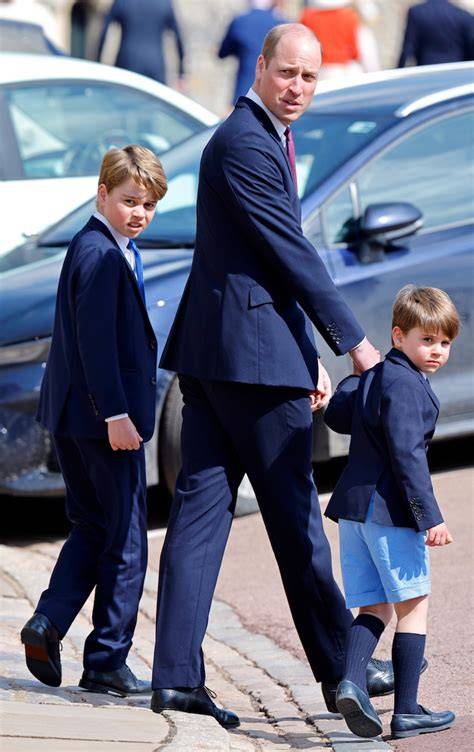 Principe George in pantaloni corti