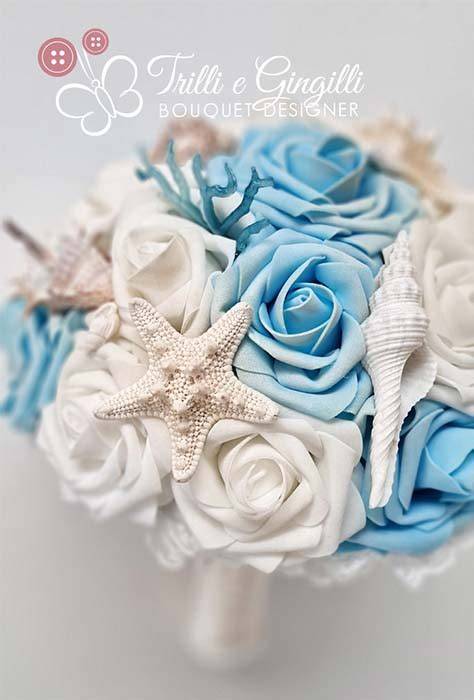 Bouquet tema mare con rose in carta
