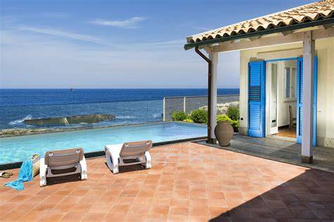 Panorama di Villa Antiche Mura con vista sul mare
