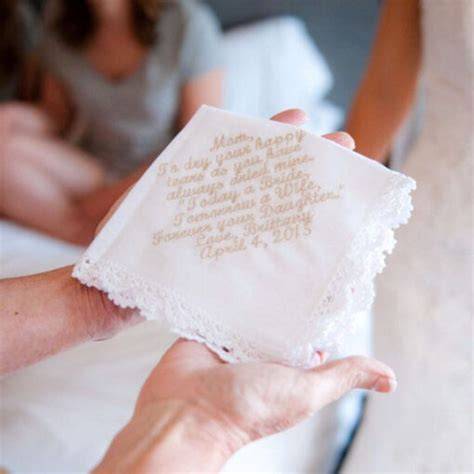 Fazzoletto da sposa con dedica ricamata