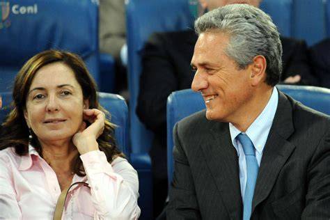 Francesco Rutelli e Barbara Palombelli sorridenti