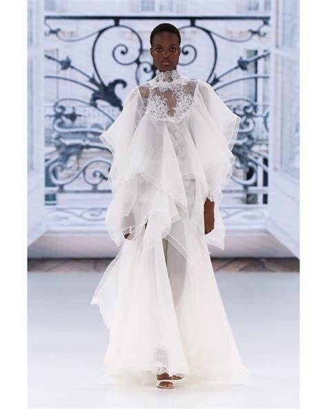 Abito da sposa Jacquemus collezione primavera estate 2020