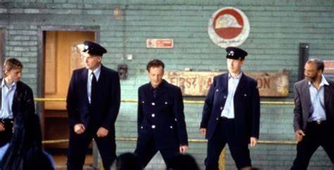 Robert Carlyle in una scena di Full Monty