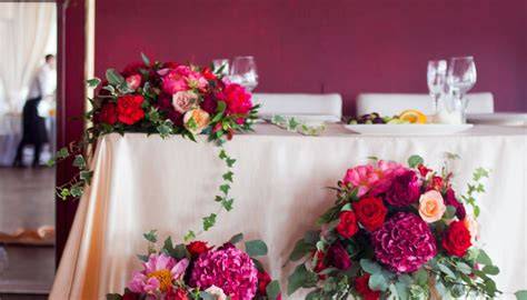 Tavolozza colori matrimonio borgogna