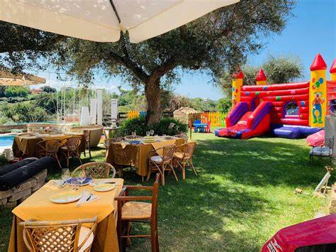 Area giochi per bambini in un ristorante
