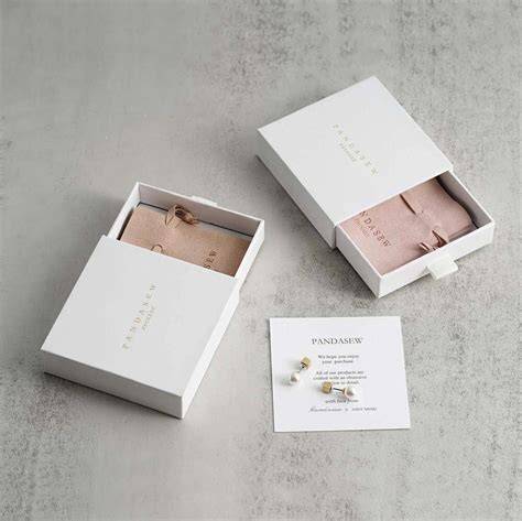 Confezione regalo per gioielli in oro