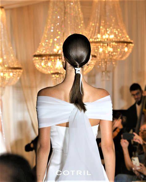 Sposa con wet look