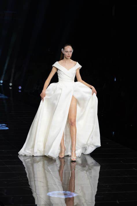 Sfilata di abiti da sposa Pronovias