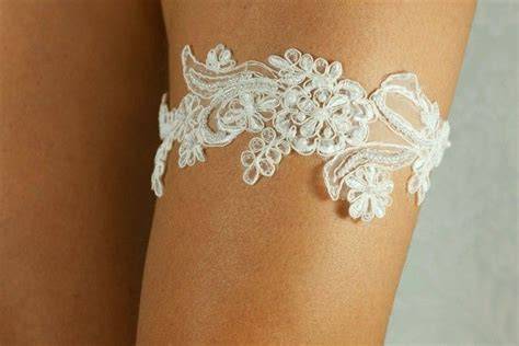 Giarrettiera tatuaggio pizzo