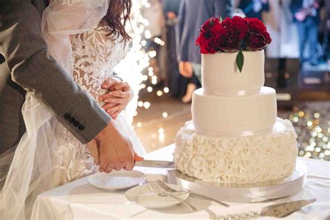 Storia della torta nuziale