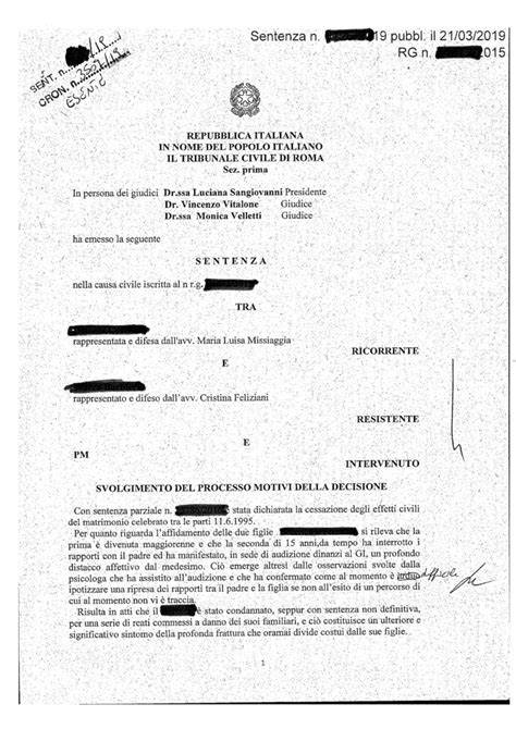 Documento di sentenza di divorzio