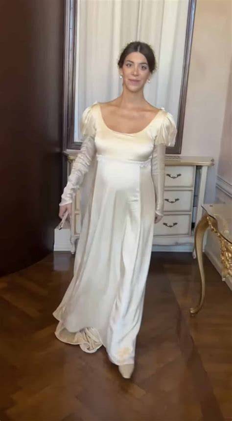 Dettaglio dell'abito da sposa di Olivia Testa