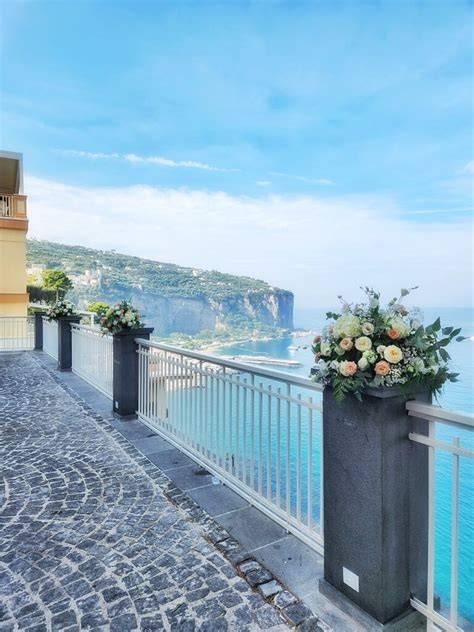 Panorama di Vico Equense con vista sul mare