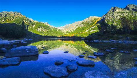 Paesaggio del Paradiso Slovacco con lago
