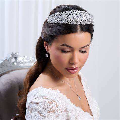 Diadema sposa con cristalli e perle