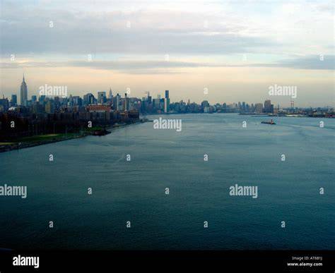 Vista sullo skyline di New York dal River Cafe