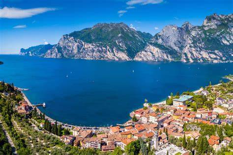 Vista panoramica del Lago di Garda