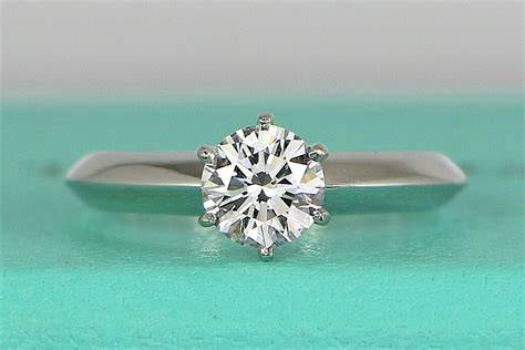 Anelli di fidanzamento Tiffany in oro bianco