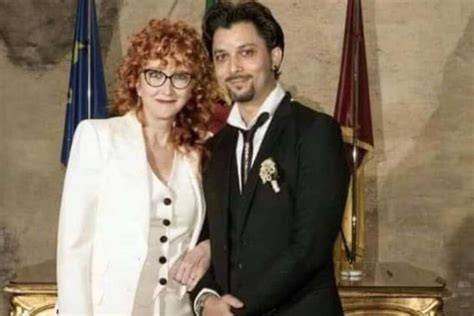 Fiorella Mannoia e Carlo Di Francesco durante il matrimonio