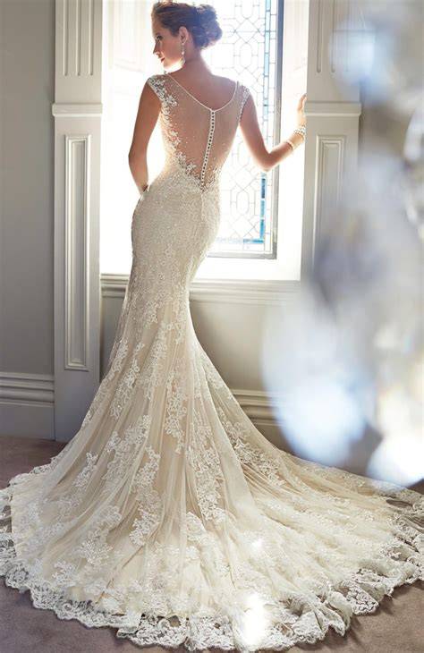 Modelli di abiti da sposa in pizzo