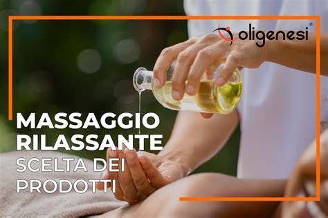 Dettaglio di un massaggio rilassante con olio