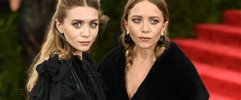Le gemelle Mary-Kate e Ashley Olsen da bambine