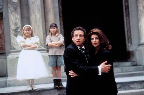 Steve Guttenberg e Kirstie Alley in una scena del film